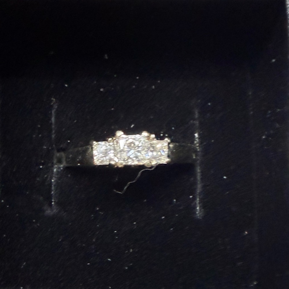 .50 cttw 14k White Gold Women's Ring